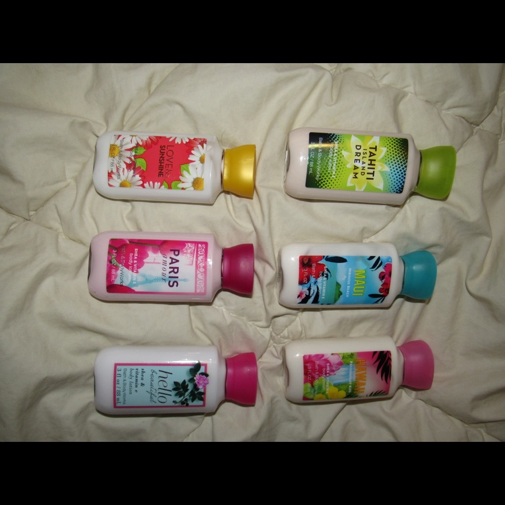 Set of 6 mini bath and body works lotions